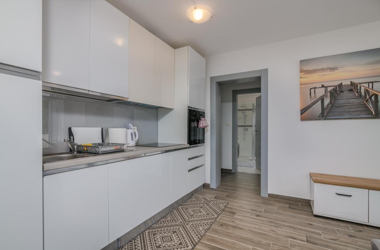 Apartment Diva Sveti Vid-Miholjice エクステリア 写真